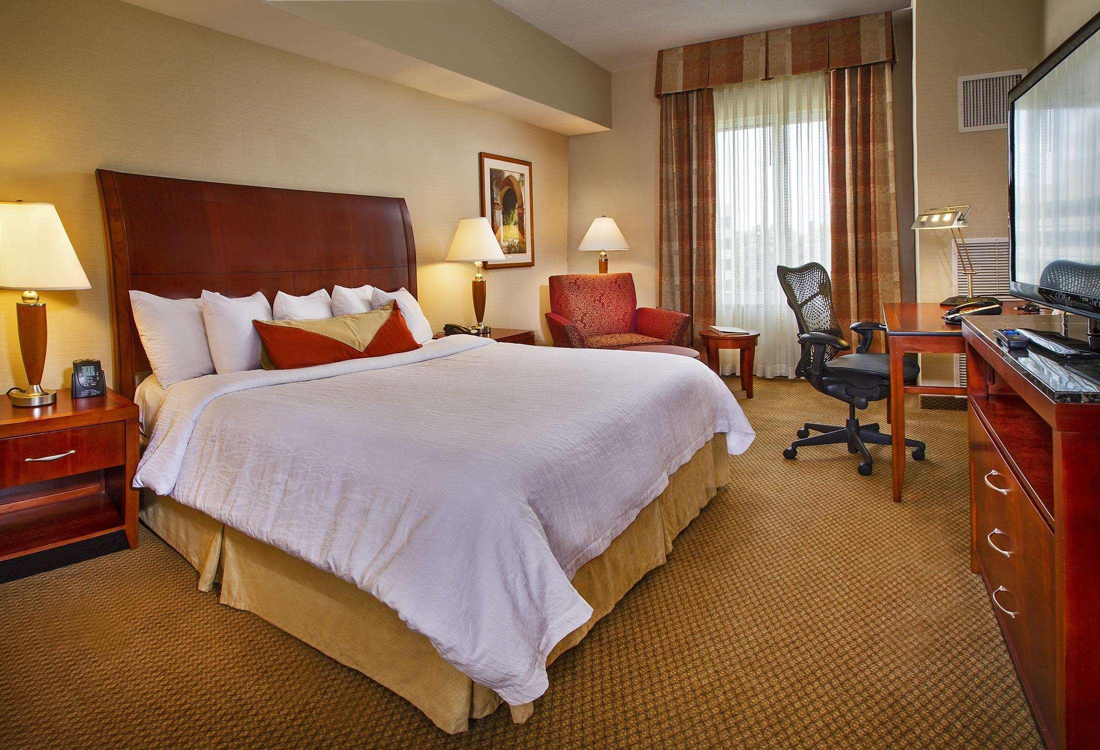 Hilton Garden Inn Tysons Corner Buitenkant foto