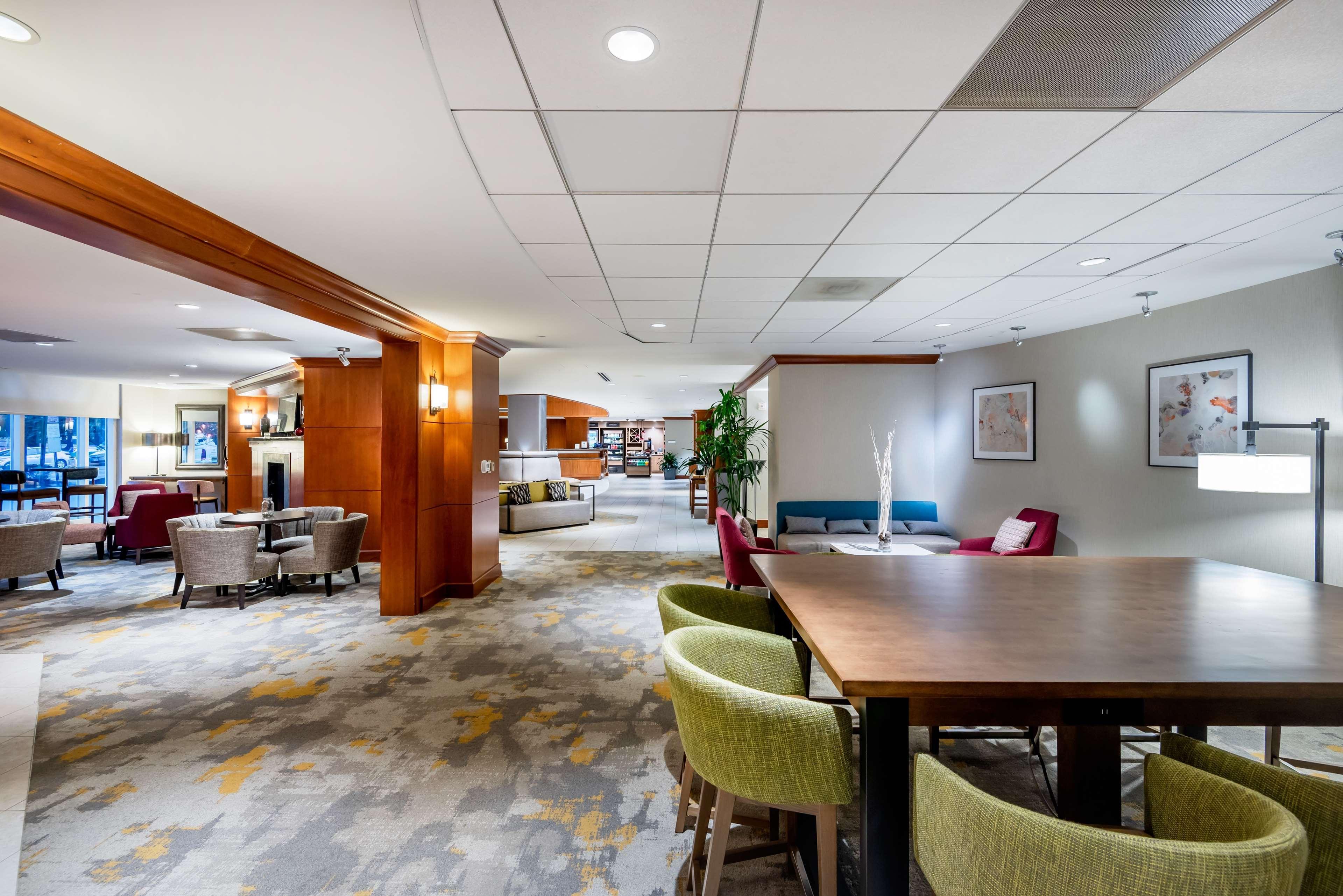 Hilton Garden Inn Tysons Corner Buitenkant foto