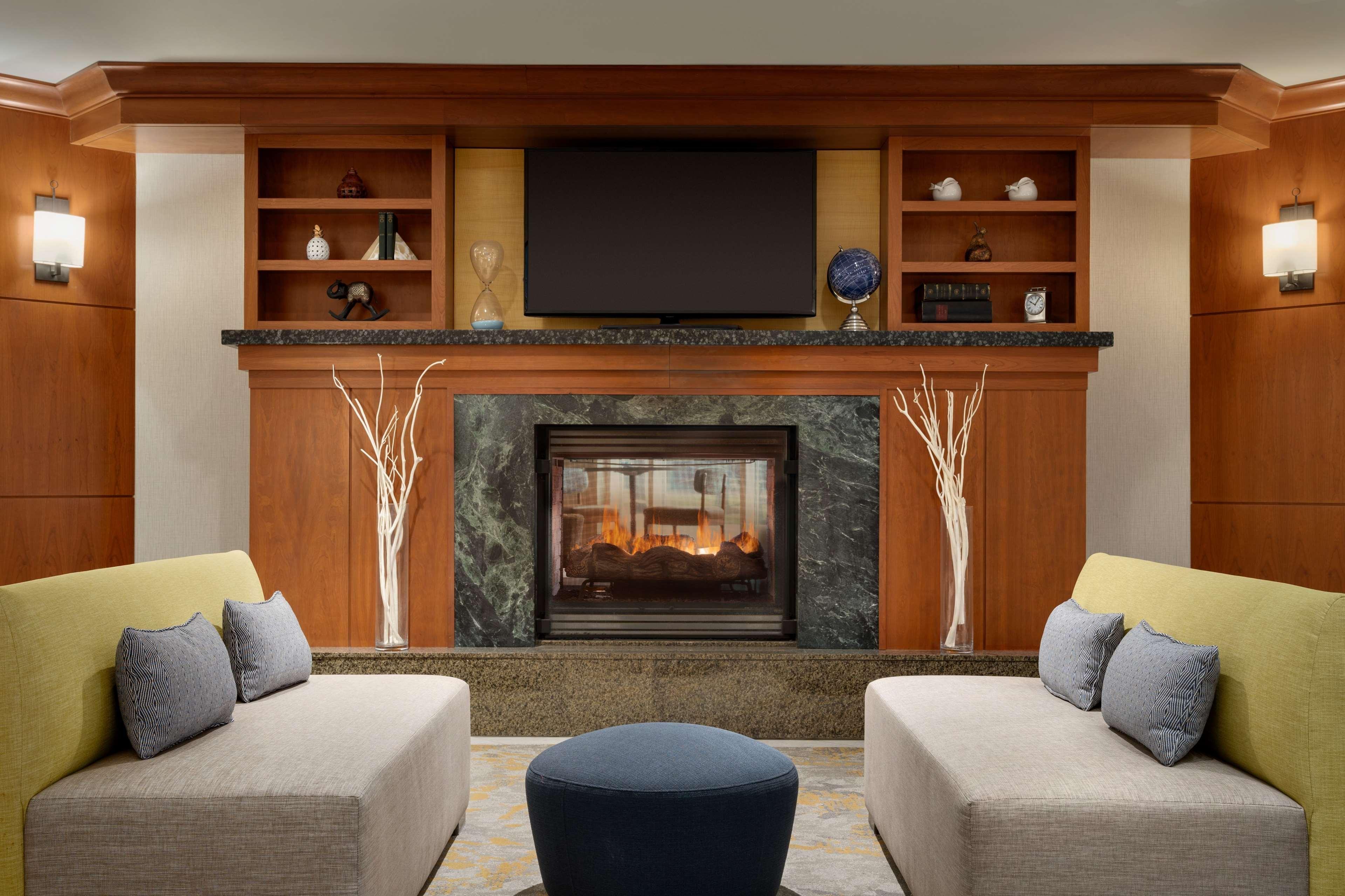 Hilton Garden Inn Tysons Corner Buitenkant foto