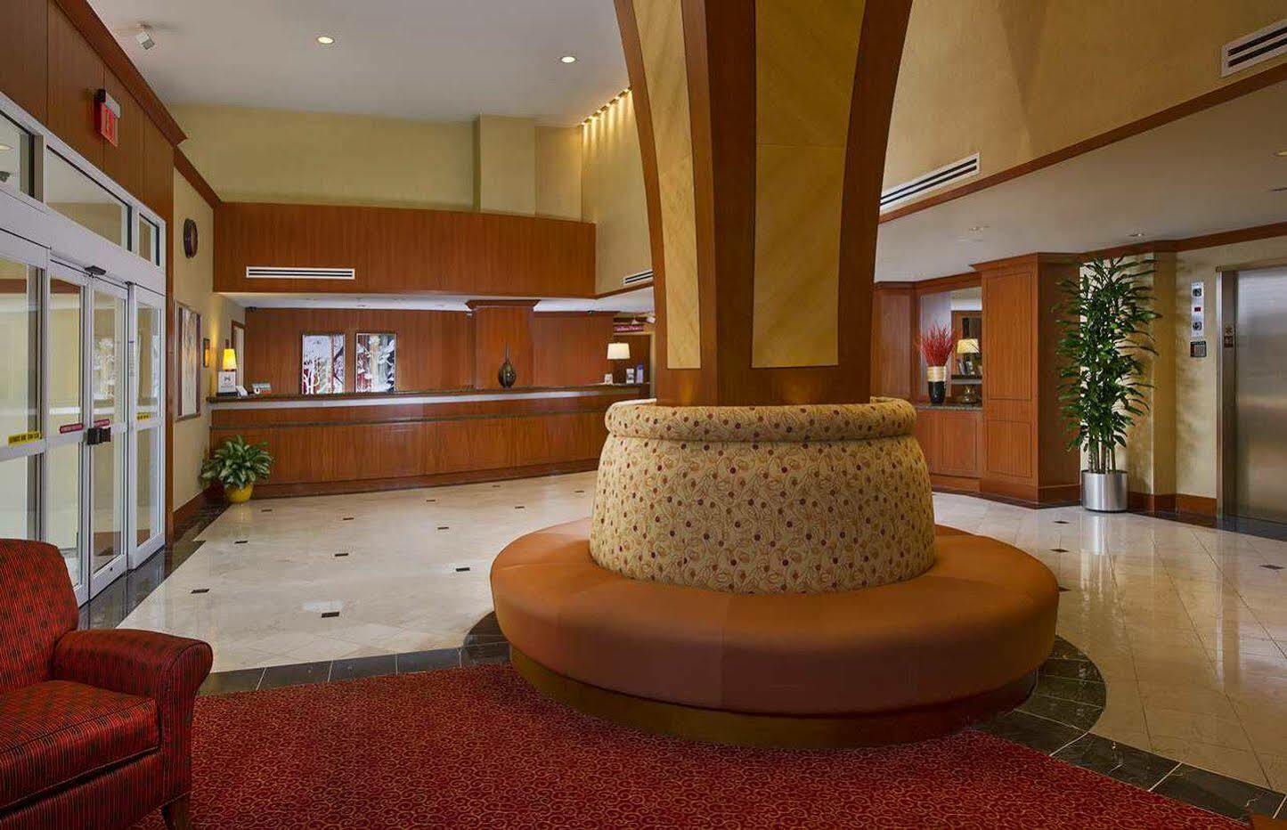 Hilton Garden Inn Tysons Corner Buitenkant foto